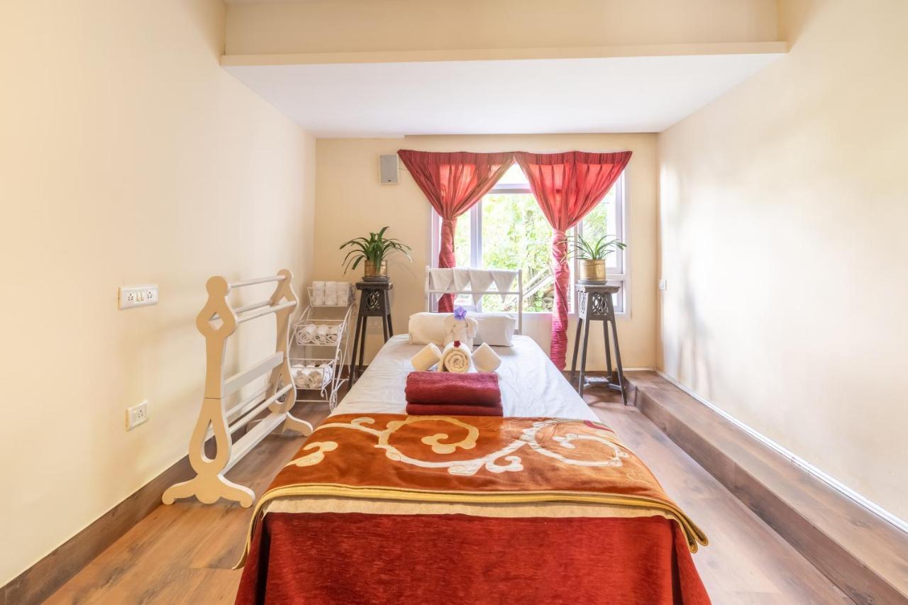 Summit Lillium Hotel & Spa Kalimpong Buitenkant foto